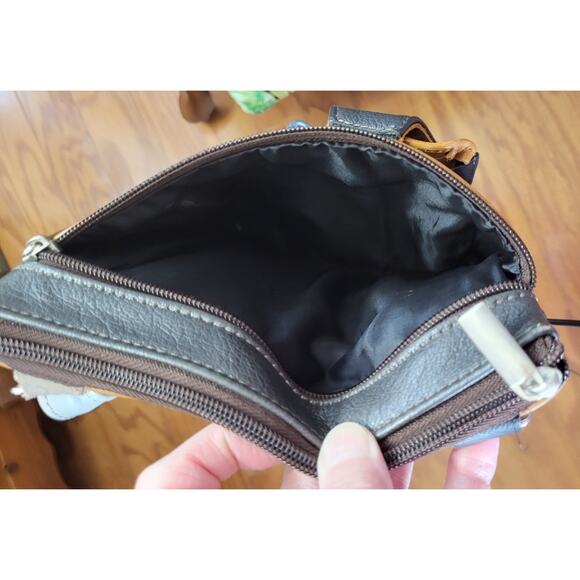MCM 70s Leather Messenger UNISEX Crossbody 5 Pockets Multi-Color BOHO Style - Picture 7 of 16